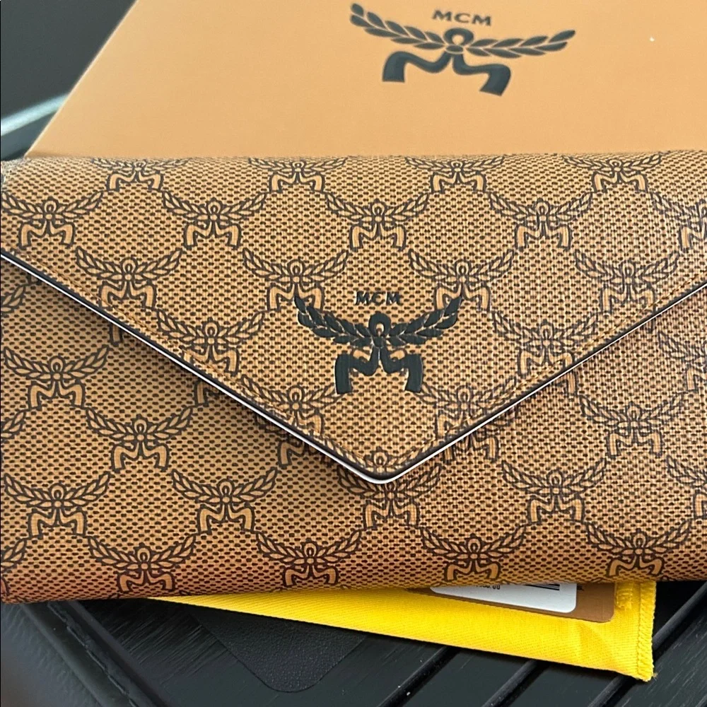 MCM‎ Himmel Lauretos Wallet On Chain Cognac Visetos Monogram